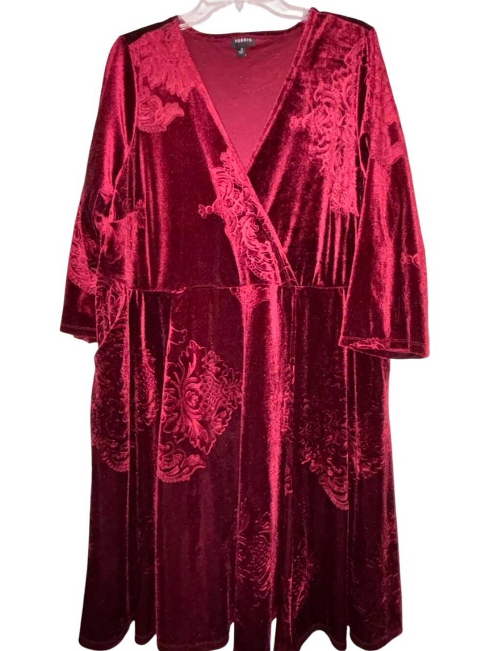Torrid Plus Velvet Surplice Burnout Wrap Dress in Deep Burgundy Size 3X - Picture 12 of 14